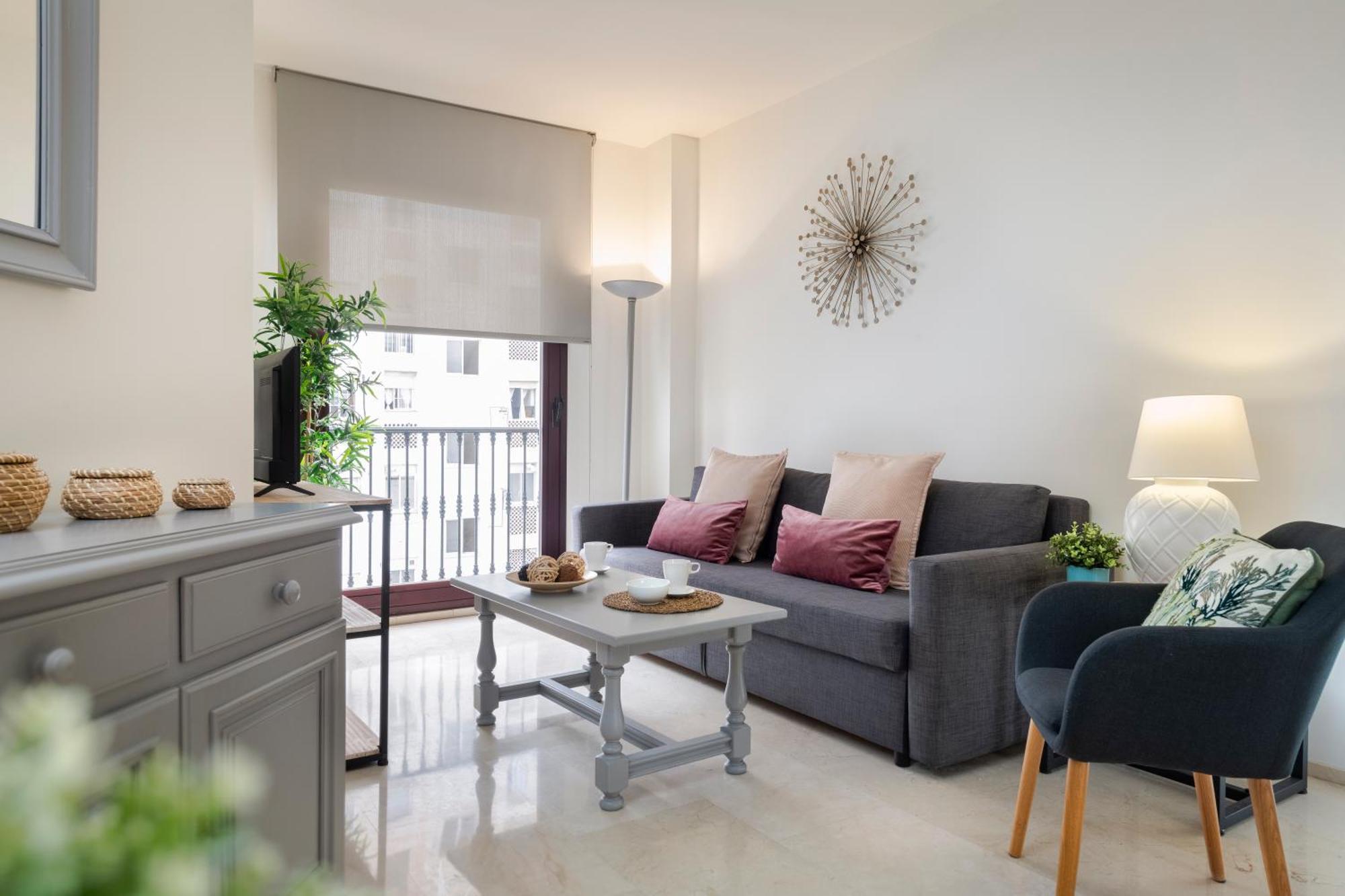 Magno Apartments Santa Justa Севиля Екстериор снимка